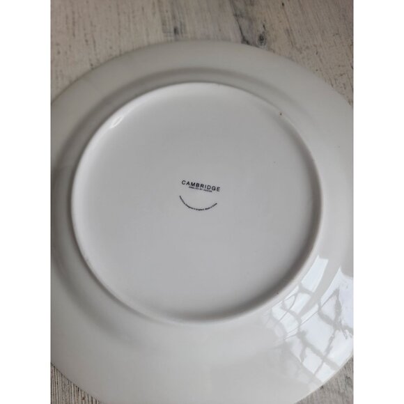 Cambridge England Shadow Blossom flower plate - Picture 6 of 6